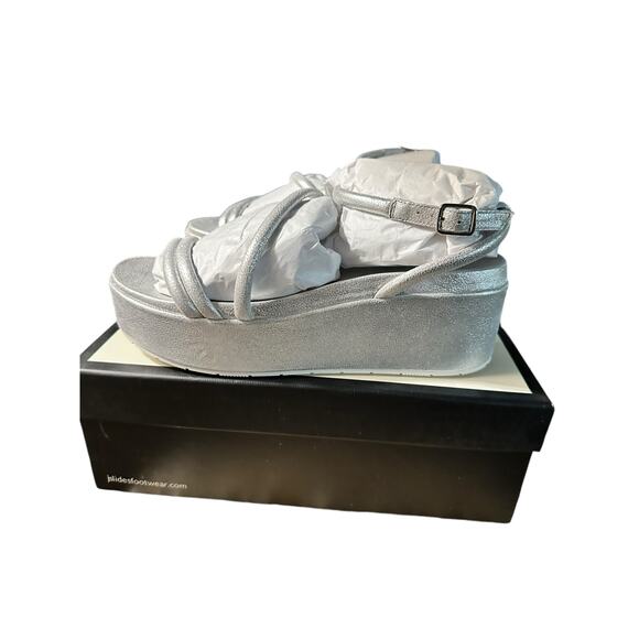 NEW J/SLIDES Quilt Platform Wedge Sandal in Silver Metallic Leather Womens 9 - Picture 7 of 12